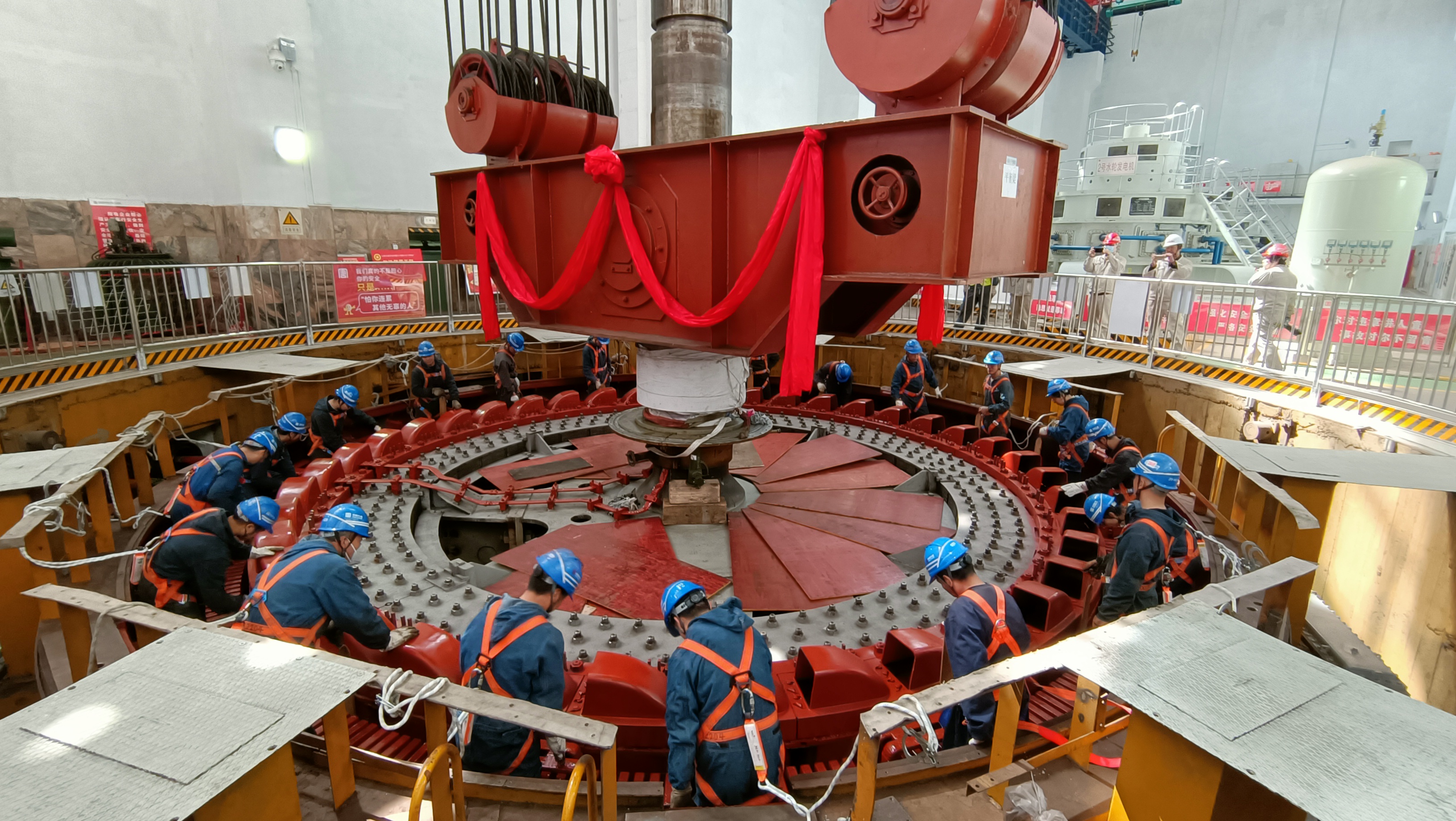 �̿�ˮ�糧�����ת�ӻ�װ�ֳ���������������С���㣩.jpg