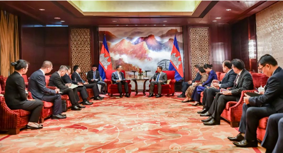 1697503141567050179.png 1.png